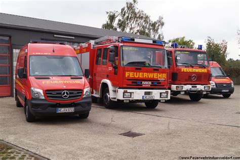 Gruppenaufnahmen vom Löschzug Rommerskirchen