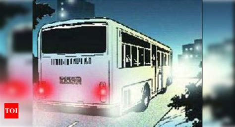 Bus Accident: Thirty people injured in a bus accident near Kolkata ...