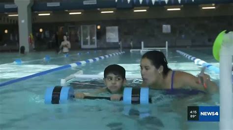 Living Well Swim Lessons Youtube