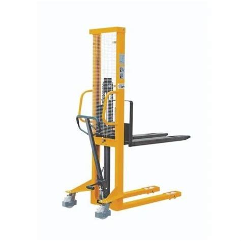 JOSTS Mild Steel Manual Stacker Lift For Material Handling At Best