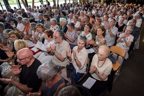 Senones Premi Re Parenth Se Enchant E Pour Le Festival Des Abbayes