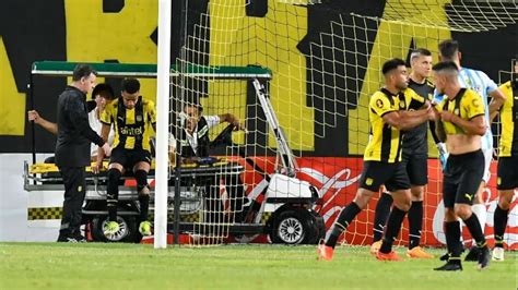 Preocupación en Peñarol por lesiones de dos de sus figuras a dos