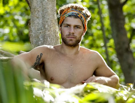 Survivor: David vs. Goliath - Alec's move changed the season