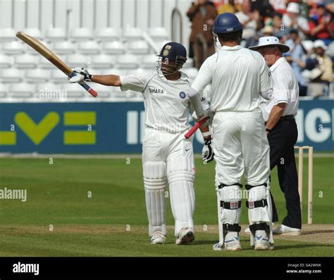 Full Length Celebrate Celebrating Arm Raised Happy Bat England Mangrk