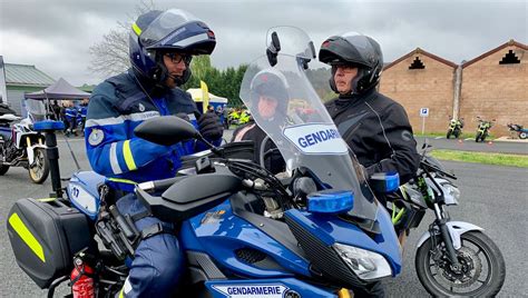 Prosa Diktatur regulär casque moto gendarmerie 2020 Schmuggel Geübt