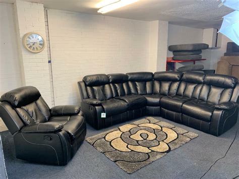 Absolutely Gorgeous Black Leather Lazy Boy Corner Sofa And Chair