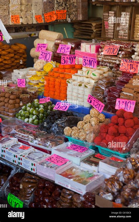 Mercado De Dulces De La Ciudad De Mexico Stock Photo Alamy