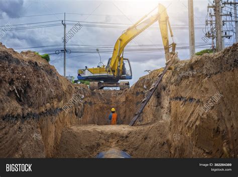 Backhoe Excavator Image And Photo Free Trial Bigstock