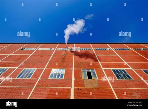 Old Factory Windows Texture Hi Res Stock Photography And Images Alamy