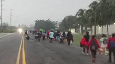 Caravana Migrante Xodo De La Pobreza Llega A Cuitl Huac Veracruz