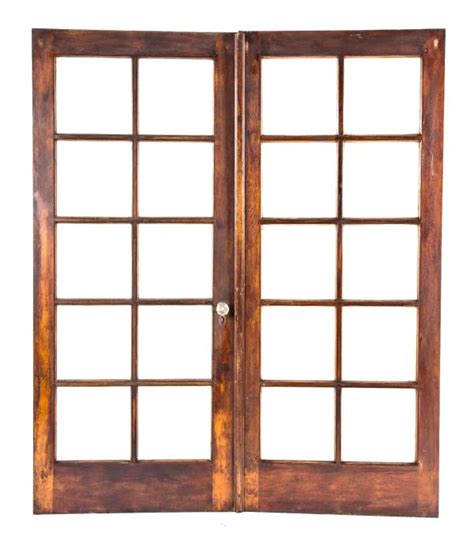 Well Maintained Set Of Original And Intact Early 20th Century Varnished Birch Wood Hinged