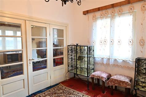 Casa Vila Cu Camere De Vanzare In Postei Bucov Ploiesti The