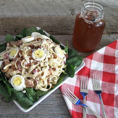 Spinach Fettuccine Salad - Country Pasta