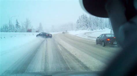 Car Crash On Snoqualmie Pass Youtube