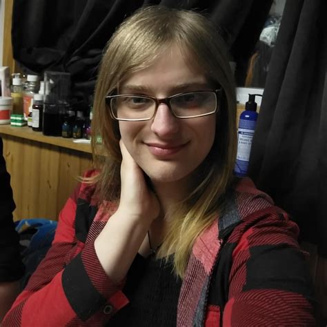 Hello Everyone 25 Year Old Trans Girl 6 Months On Hrt Hehe Im So Happy