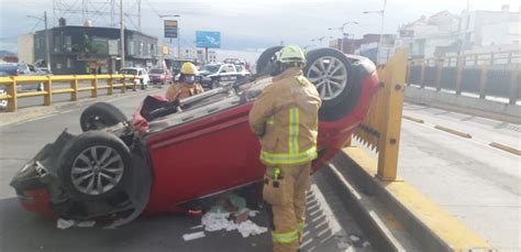 Aparatoso Accidente Provoca Cierre Vial En Bulevar Atlixco Telediario