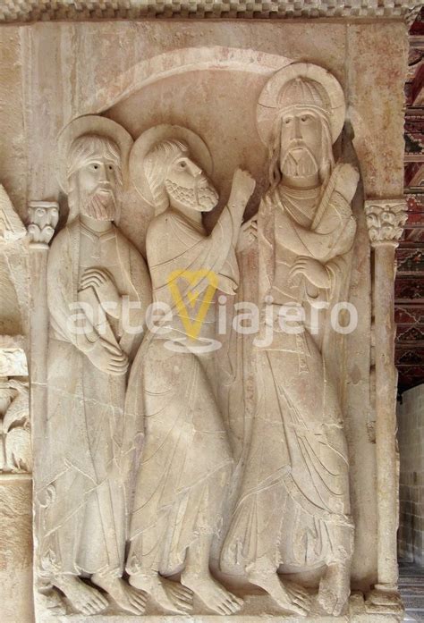 Discípulos de Emaús relieve románico del Claustro de Santo Domingo de