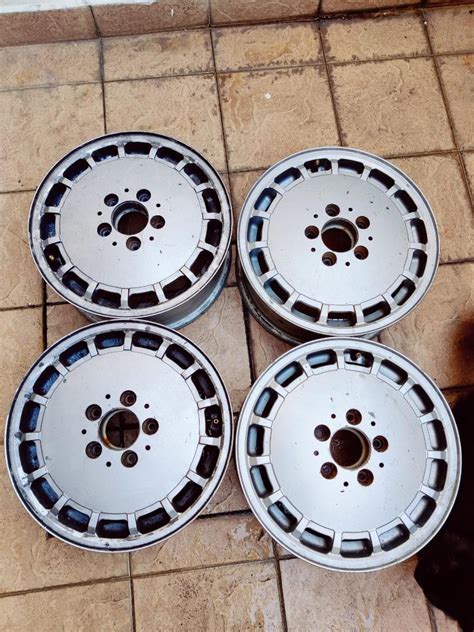 Mercedes W124 W201 Gullideckel 15 Rim Auto Accessories On Carousell