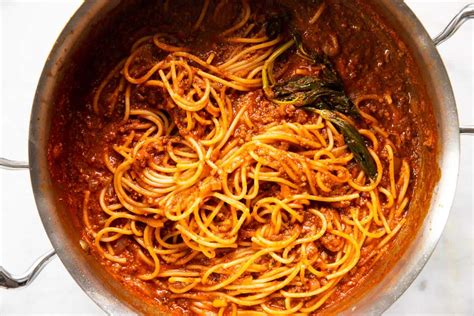 One Pot Spaghetti And Meat Sauce Recipe Savory Nothings