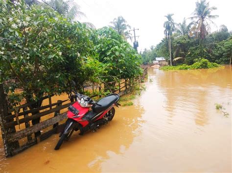 Hujan Deras Pagi Ini Tiga Sungai Di Desa Siabu Meluap