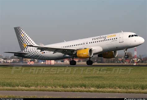 EC KDX Vueling Airbus A320 216 Photo By Carlos Vaz ID 701450