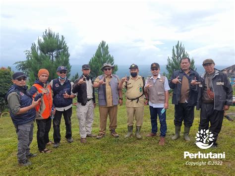 Perhutani Peringati Hari Hutan Internasional Perhutani Bersama