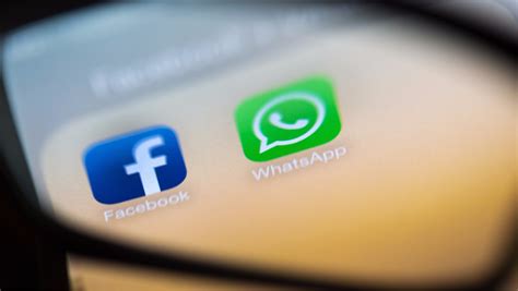 WhatsApp to end support for 'older' mobile devices | ITV News