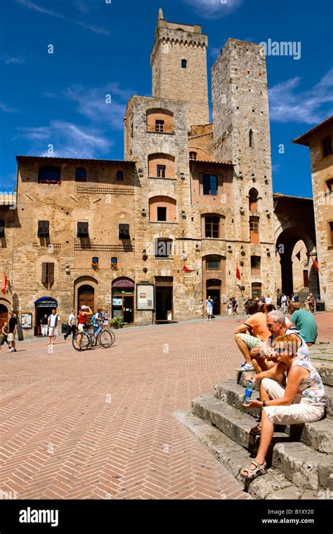 San Gimignano in tuscany Stock Photo - Alamy