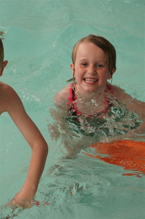 Miss Soto’s Kindergarten Class: Swimming!