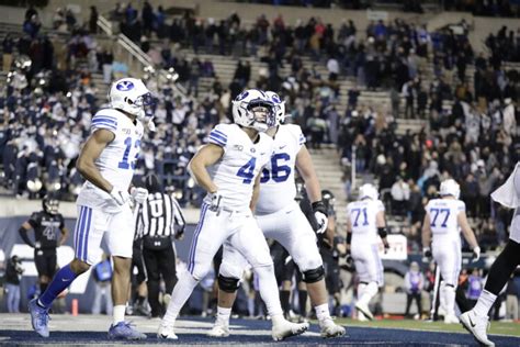 Rich Waltz Is The Tv Voice On The Call For Byu Utah State Football Game News Sports Jobs