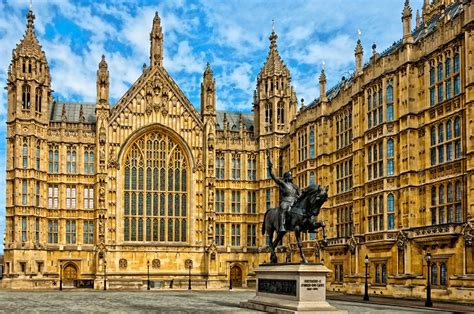 24 Top Tourist Attractions In London PlanetWare