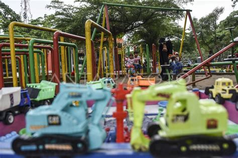 Kawasan Tanpa Rokok Di Ruang Publik Antara Foto