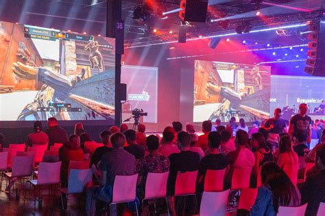 E Sport Event Video Games Fair Visitors At The Cs Go Esl Championship