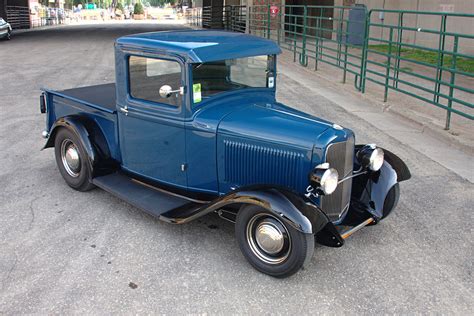 We Turned a United Pacific 1932 Ford Truck into our 2018 Road Tour Cruiser