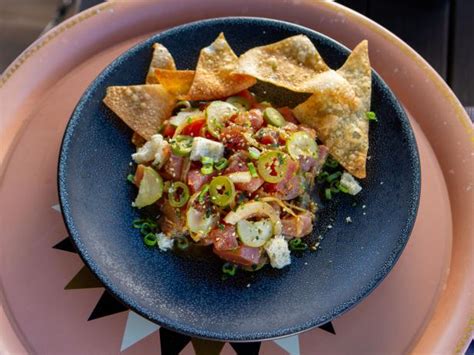 Spicy Tuna Poke With Wonton Chips Recipe Food Network