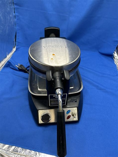 Waring Pro Wwm Pc Restaurant Style Belgian Waffle Maker Rotating