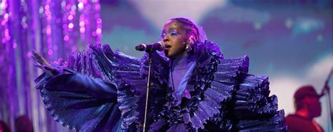 The Story Behind Babe I M Gonna Leave You By Led Zeppelin And How It Took Years For The