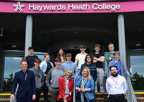 Haywards Heath College students gain first-hand insight into parliament ...