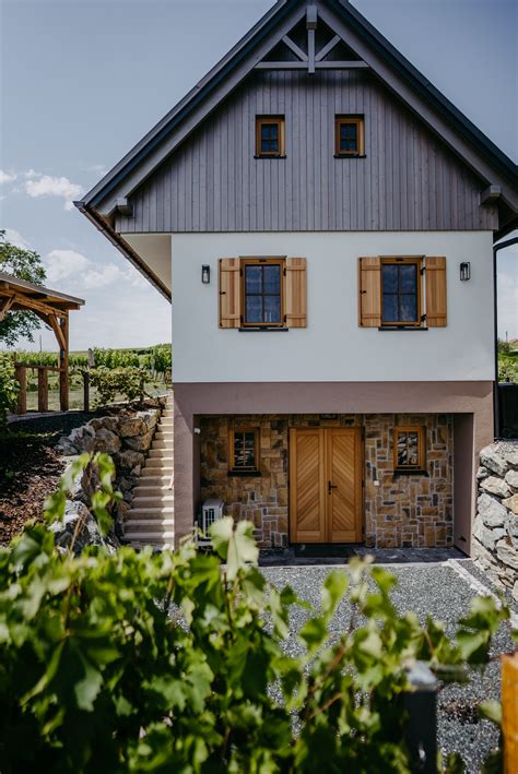 Weinberg Chalet Kokumandl Weinidylle Südburgenland