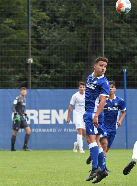 Sehr Engagiert Und Leidenschaftlich KSC U19 Holt Drei Wichtige