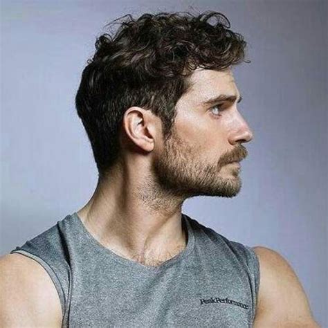 Henry Cavill Haircut Mens Hairstyles And Haircuts Swag Wavy Hair Men