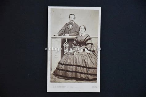 CDV Portraet Herr Carl Und Frau Theresia Soppe Foto Rottmayer Graz Um