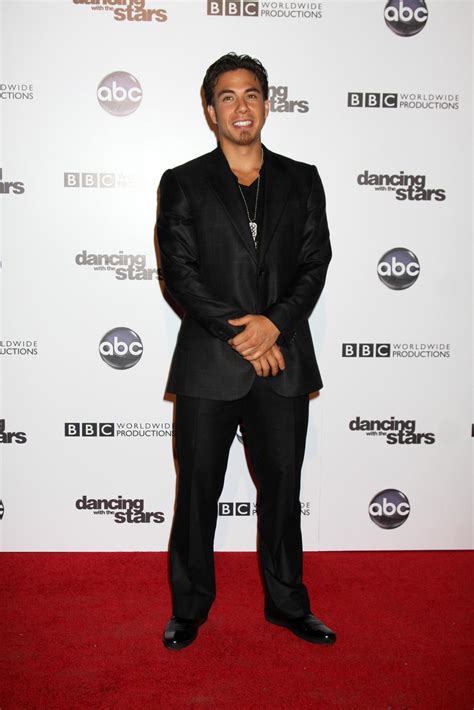 LOS ANGELES, NOV 1 - Apolo Anton Ohno arrives at the Dancing With The