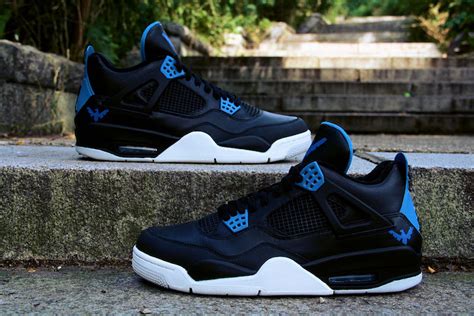 Air Jordan 4 Nightwing Custom - Sneaker Bar Detroit