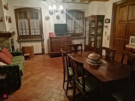 Rustico Casale In Vendita In Strada Statale 461 A Godiasco Salice