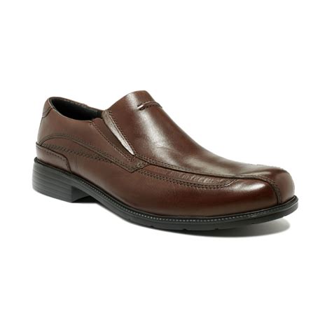 Clarks Medina Slip On Shoes in Brown for Men | Lyst