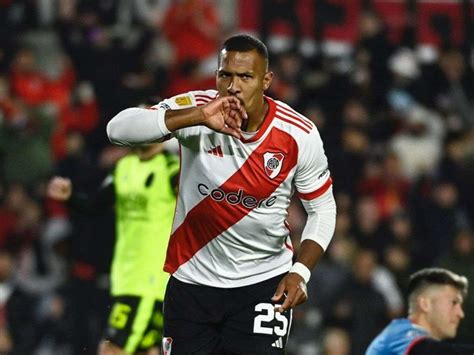 Gol De Salom N Rond N Dio El Triunfo A River Plate