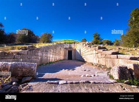 El sitio arqueológico de Micenas cerca de la aldea de Mykines con