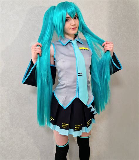 Hatsune Miku From Vocaloid By Webtolove Rcosplayers