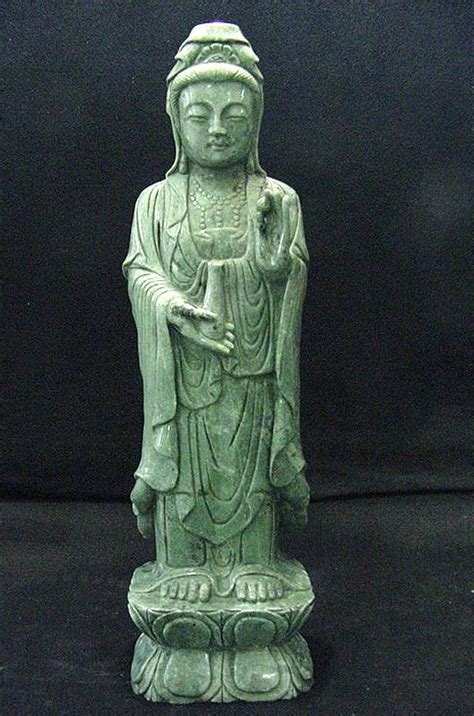 Jade Standing Kwan Yin Lh